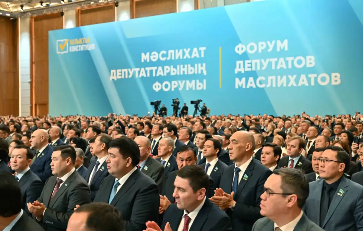 Президент лично участвовал в подготовке текста Новой Конституции