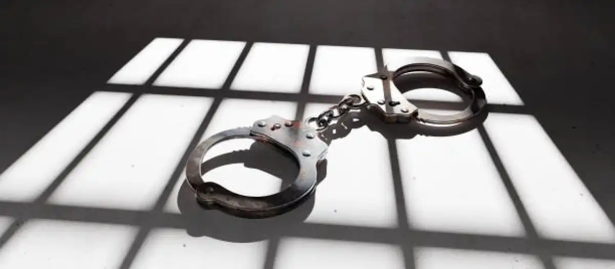 Задержан наркокурьер, поставлявший гашиш в Алматы и Астану