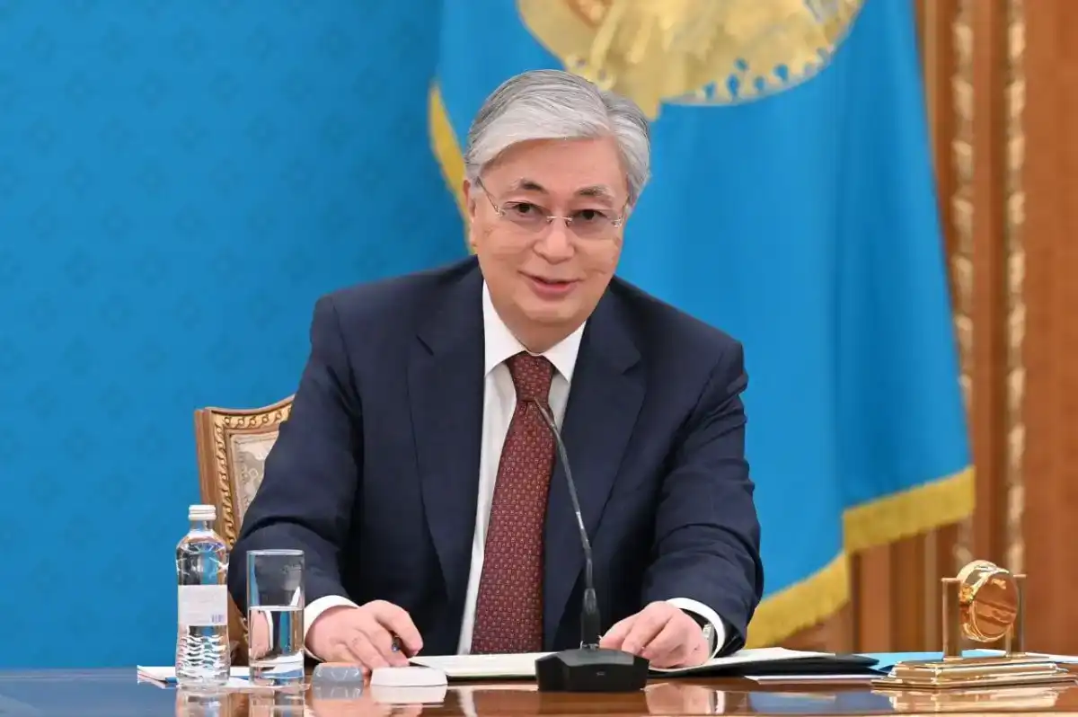 Президент поздравил биатлониста Ербола Хамитова с завоеванием золотой медали на Паралимпийских играх в Италии