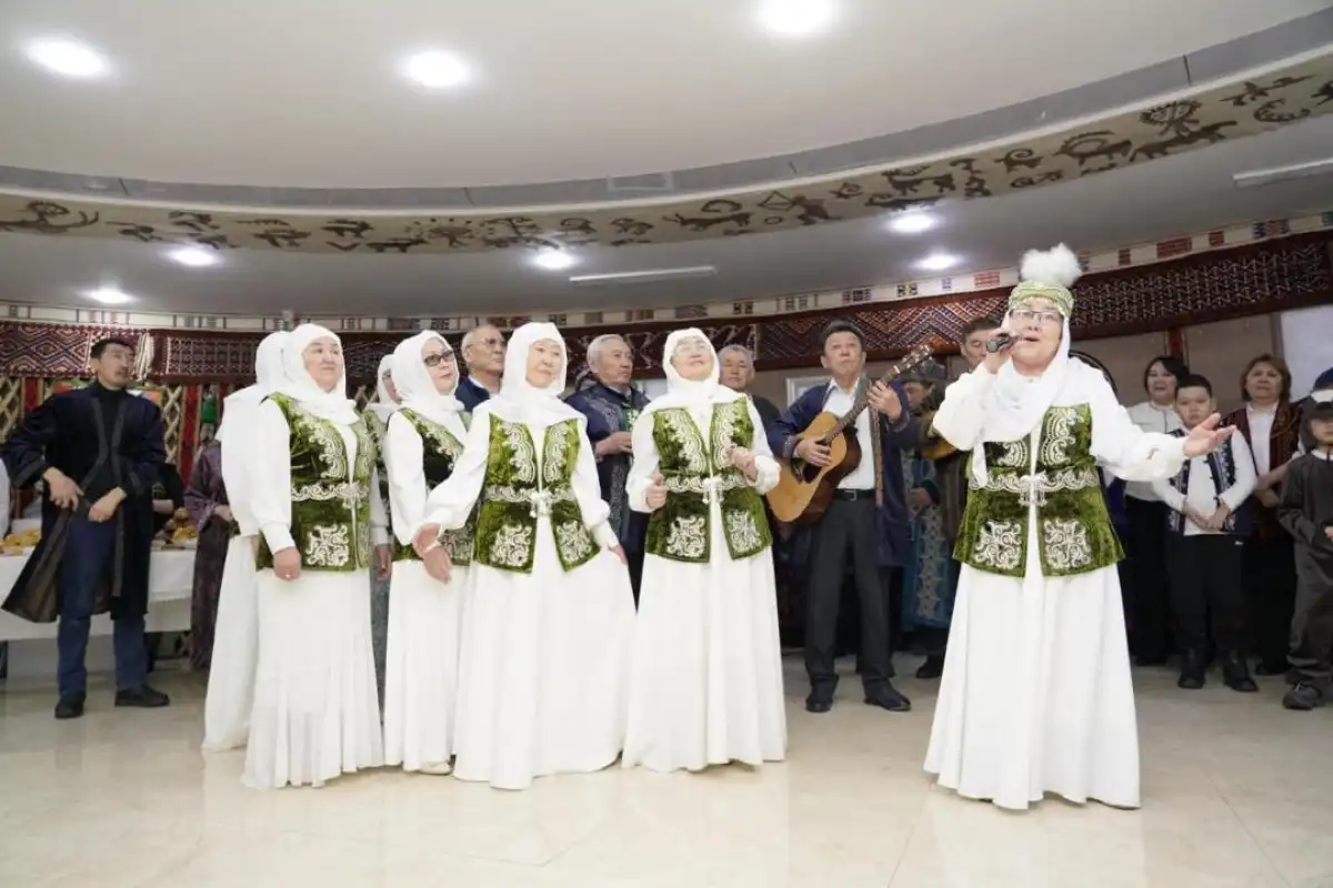 «Наурыз - гармония традиций и науки»: в Астане прошла международная конференция