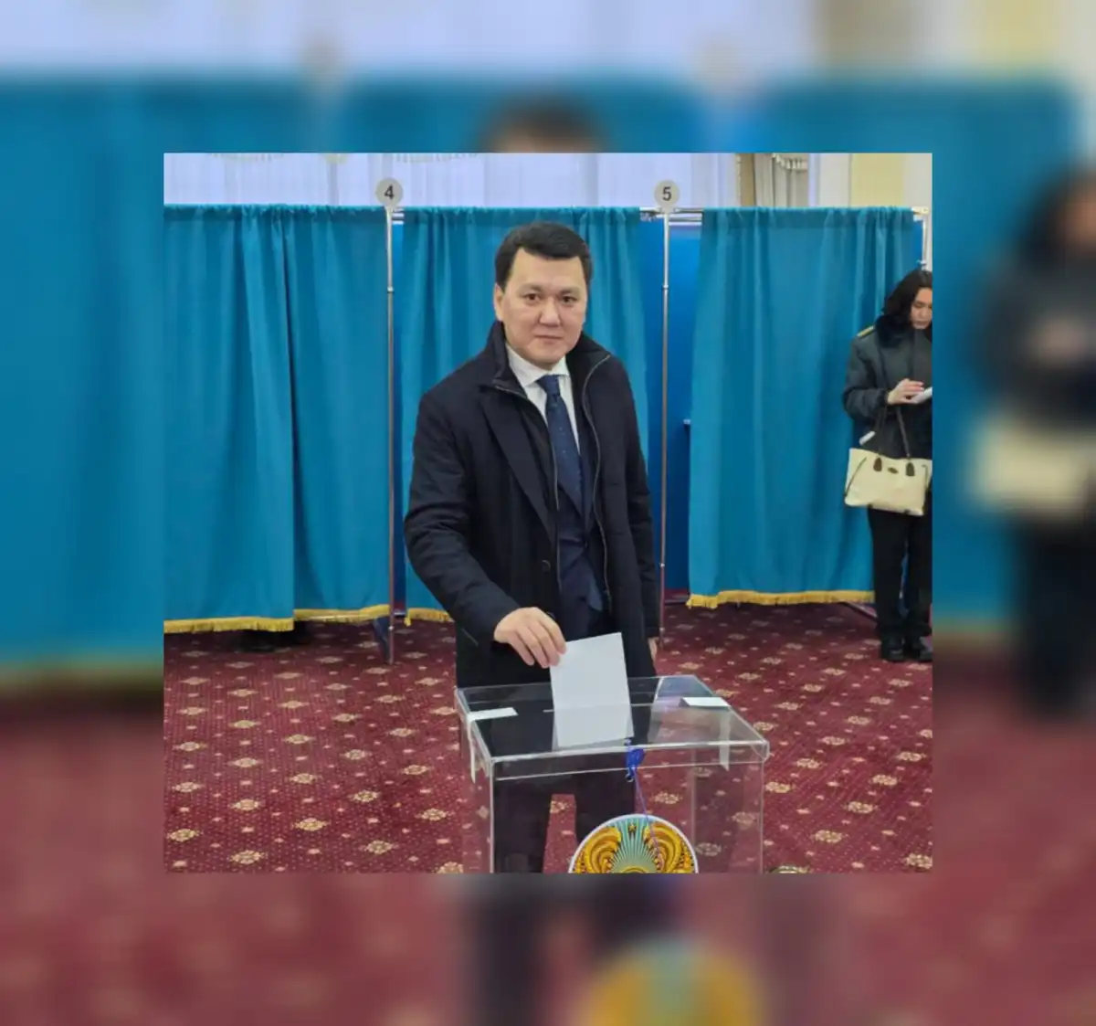 Казахстанцы принимают решение о выборе будущего страны – Ерлан Карин