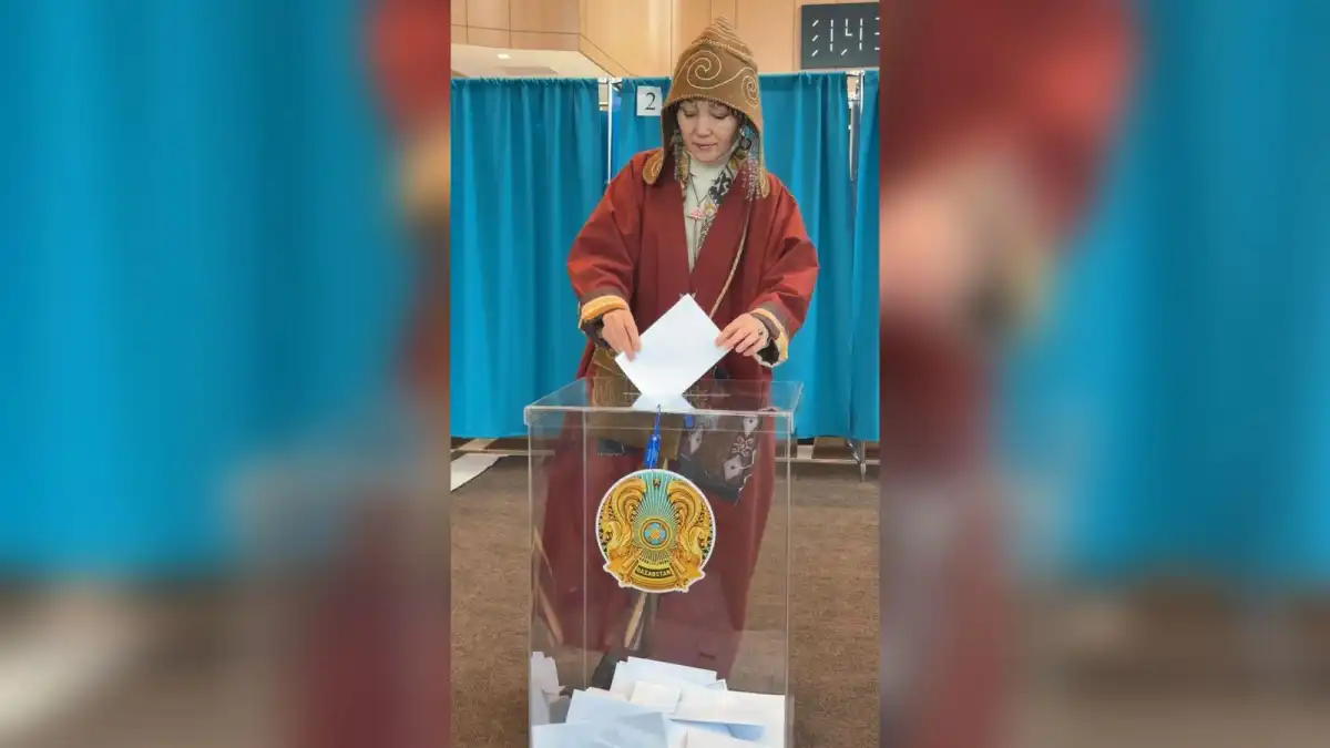 Творческие мастера столицы приняли участие в референдуме