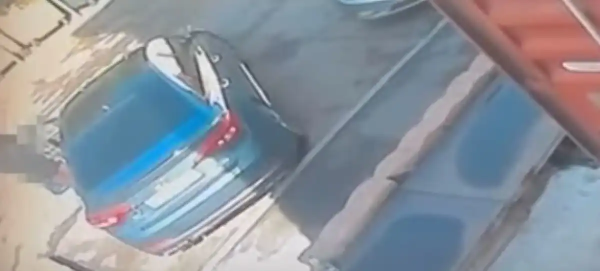 Курьезная кража попала на камеры в Астане