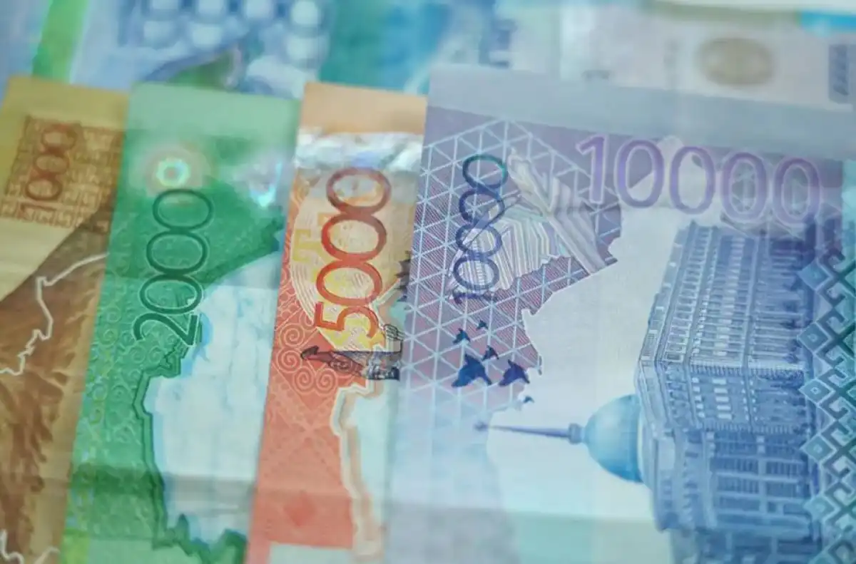 Курс валют в обменниках Астаны на 17 апреля