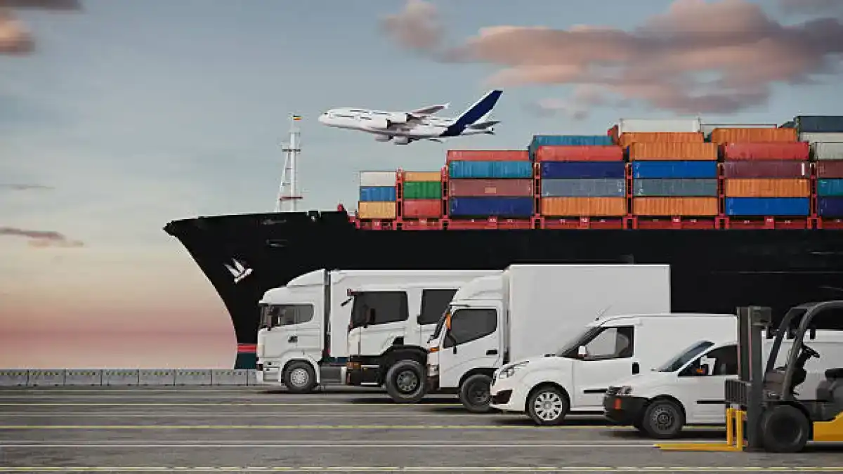 50% собственного автопарка: новые требования к международным автоперевозчикам в Казахстане