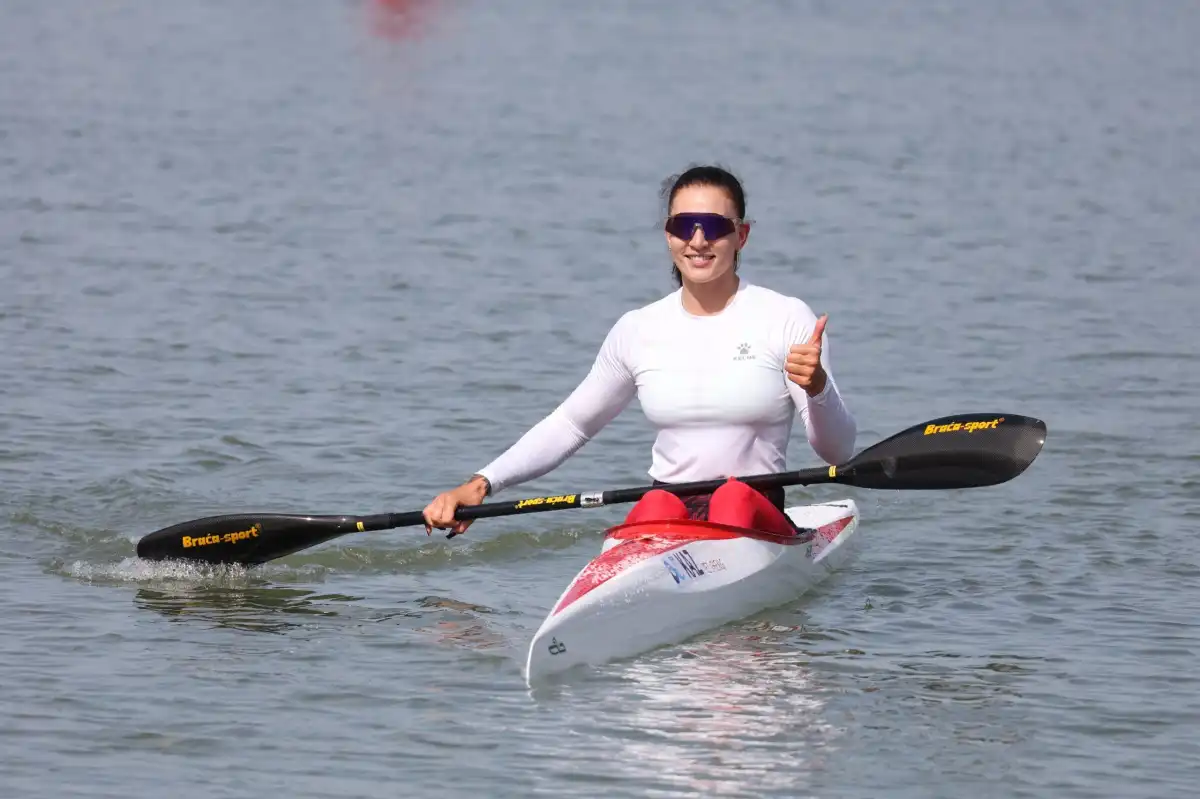 Казахстанская байдарочница стала победительницей чемпионата Азии