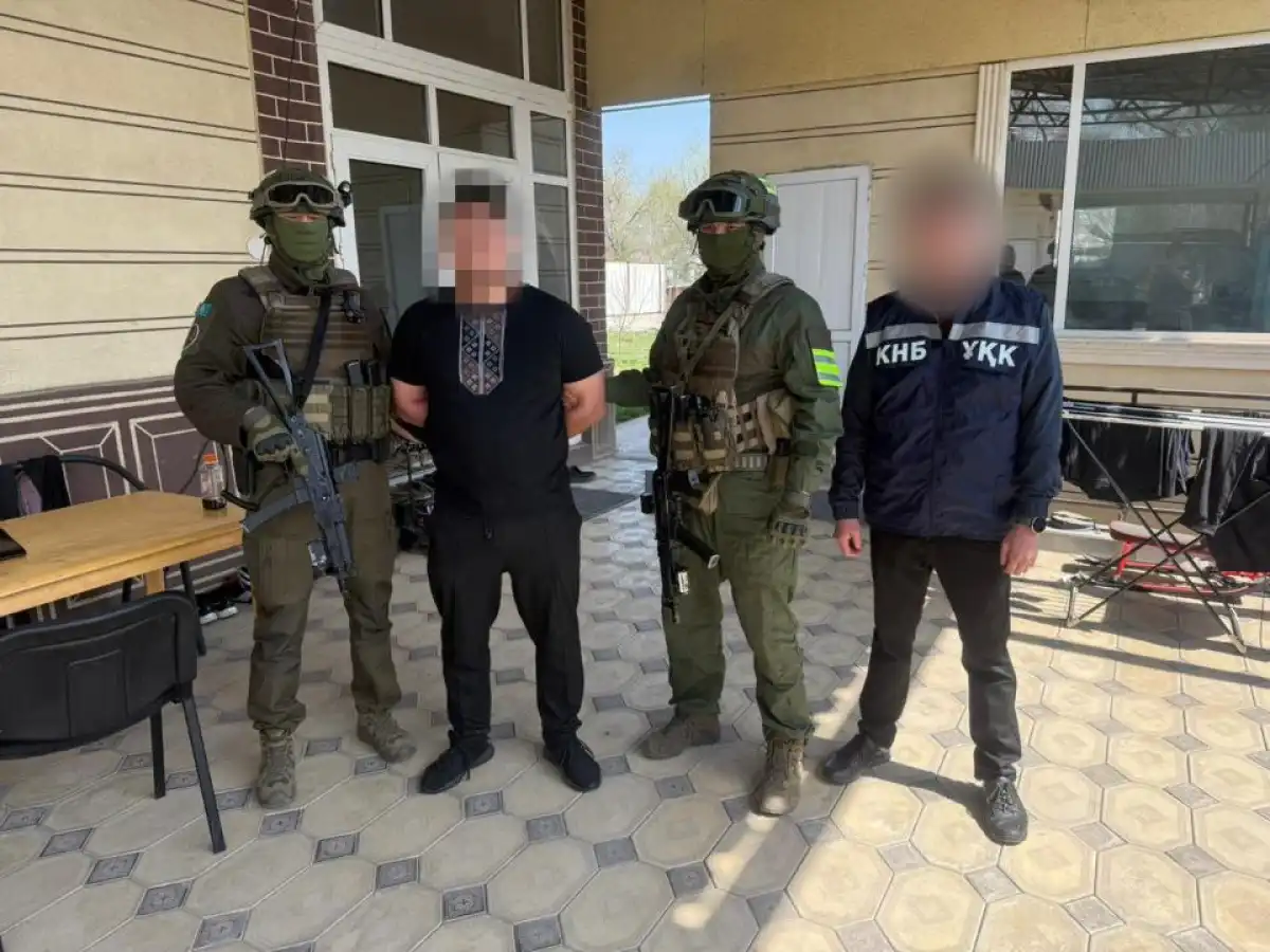 Более 4 млн мошеннических звонков казахстанцам в обход мобильных операторов выявил КНБ