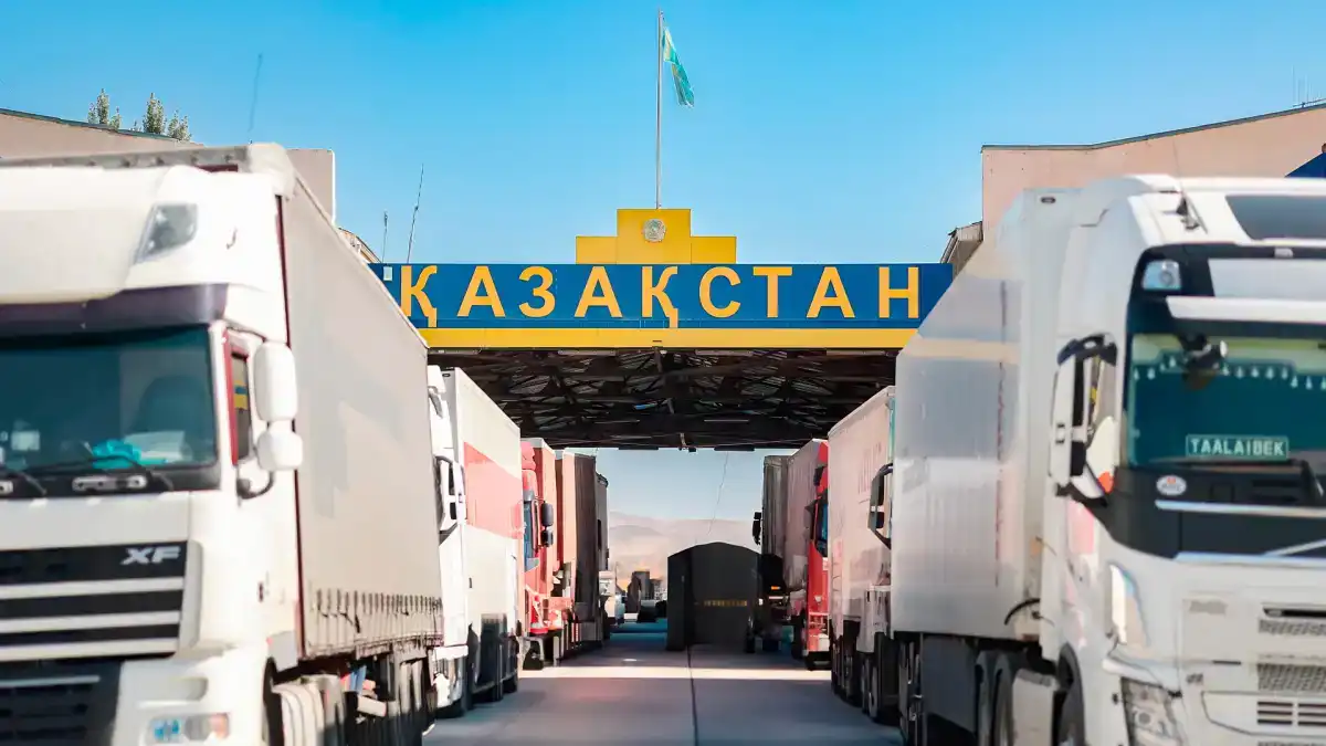 Время прохождения границы в Казахстане сократится до 30 минут