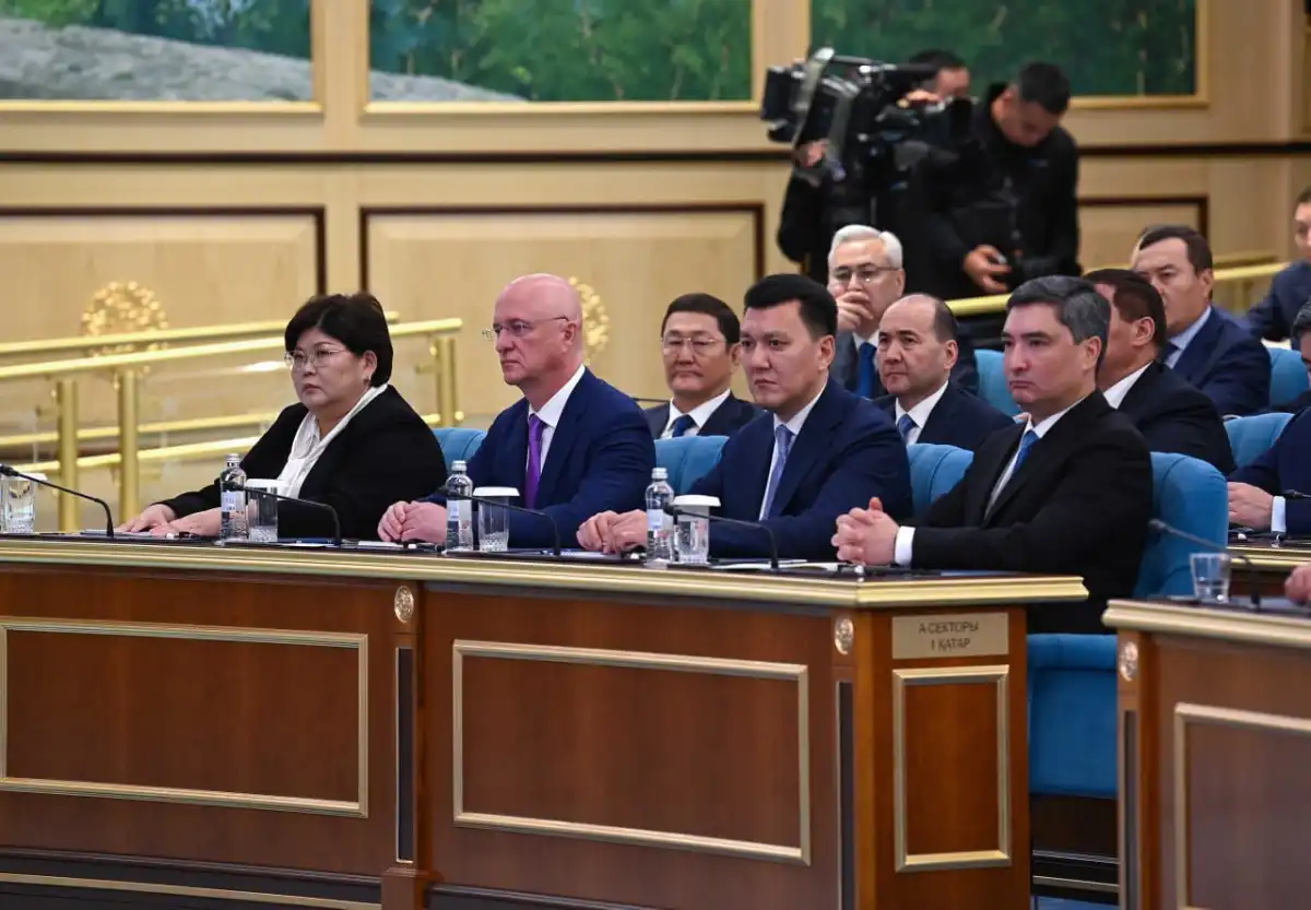 Токаев поблагодарил депутатов Парламента и обозначил ключевые задачи Правительства