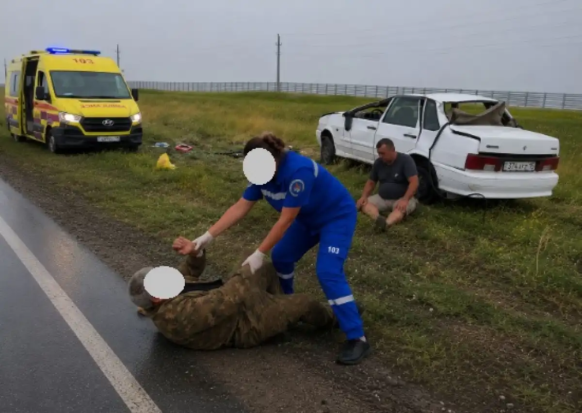 Медсестру скорой избил участник дорожной аварии в СКО