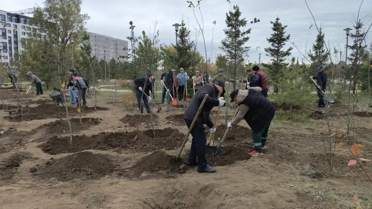 «Таза Қазақстан»: во всех районах Астаны проходят экологические мероприятия