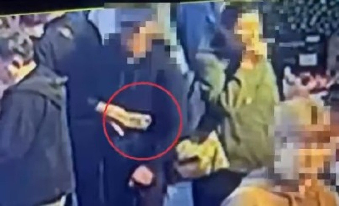 «Ловкость рук» карманника попала на видео в Астане