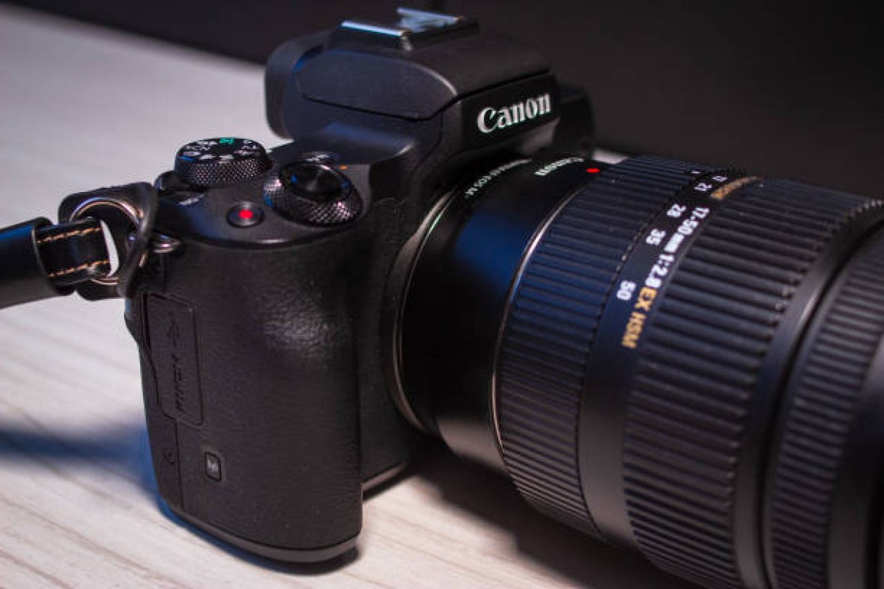Три фотоаппарата Canon украл из мечети житель столицы