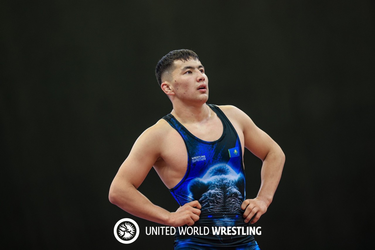 Казахстанский борец Багдат Сабаз одержал победу на чемпионате мира в Астане